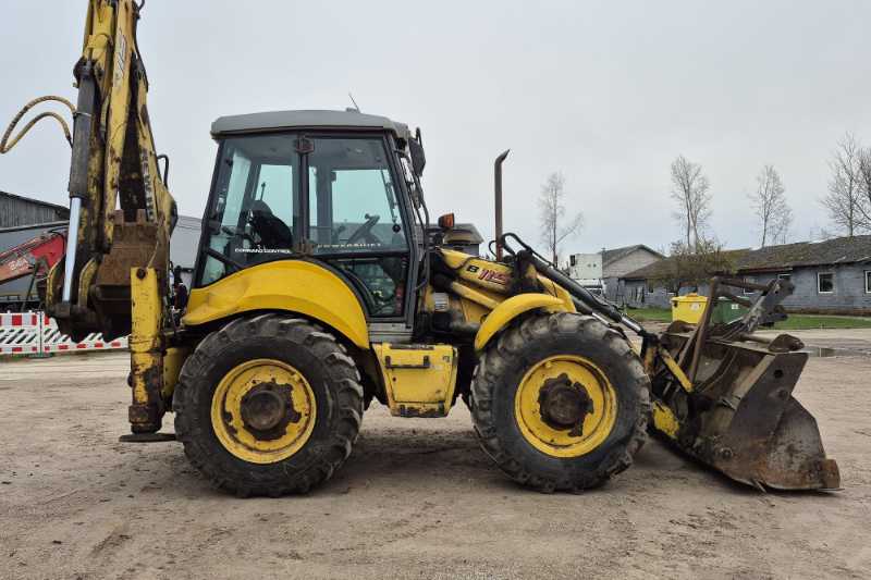 OmecoHub - Immagine NEW HOLLAND LB115B